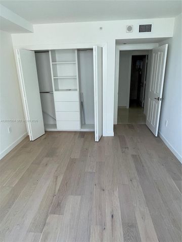 5025 Collins Ave 601, Miami Beach, FL 33140