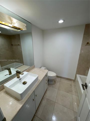 5025 Collins Ave 601, Miami Beach, FL 33140