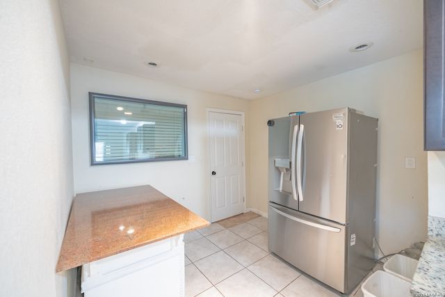 1439 W RIDGEWOOD CT, San Antonio, TX 78201