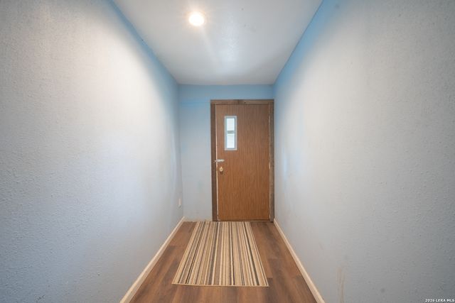 1439 W RIDGEWOOD CT, San Antonio, TX 78201