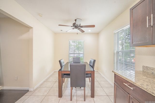 1439 W RIDGEWOOD CT, San Antonio, TX 78201