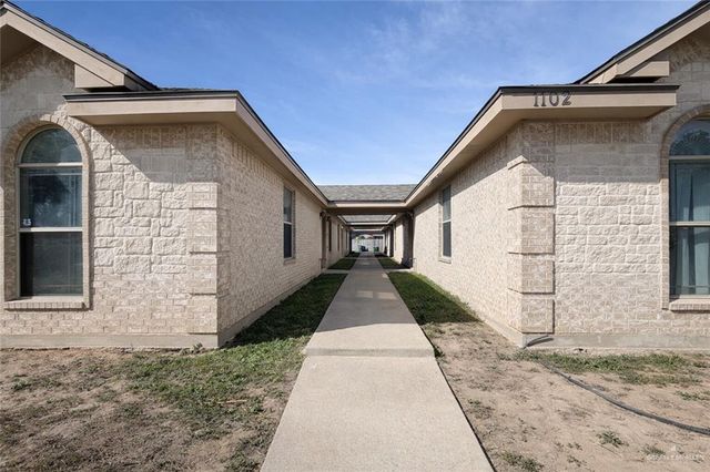 1102 S Palm Drive, Pharr, TX 78577