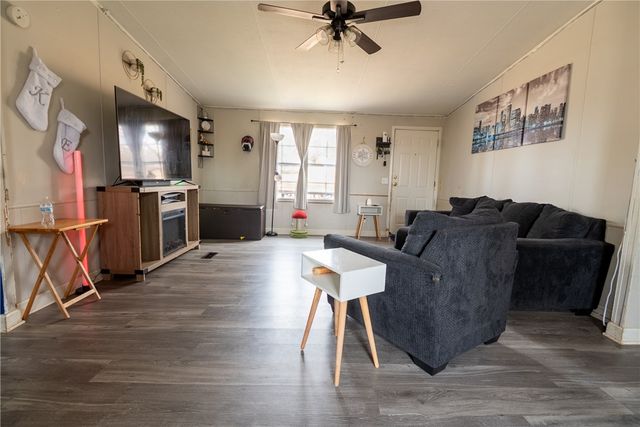 205 Ashwood Lane, Easley, SC 29640