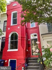 703 7TH ST SE, Washington, DC 20003