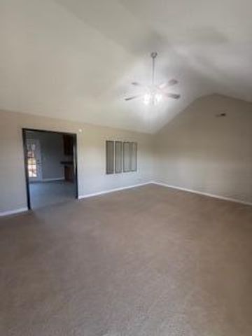 3525 Drayton Drive, Dalzell, SC 29040