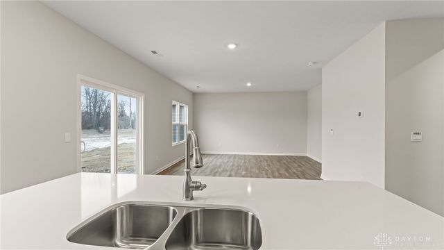 2215 Hackberry Street, Springfield, OH 45505