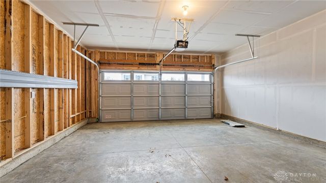 2215 Hackberry Street, Springfield, OH 45505