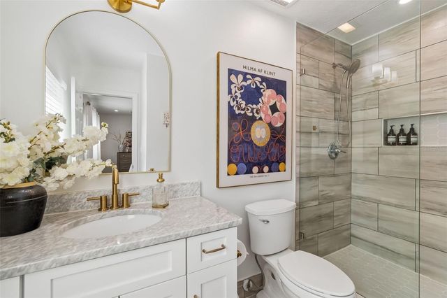 5103 W CLEVELAND STREET, Tampa, FL 33609