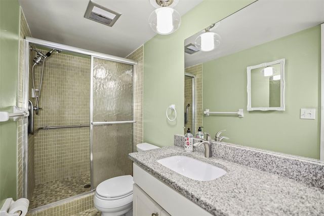 11655 3RD STREET E 19, Treasure Island, FL 33706