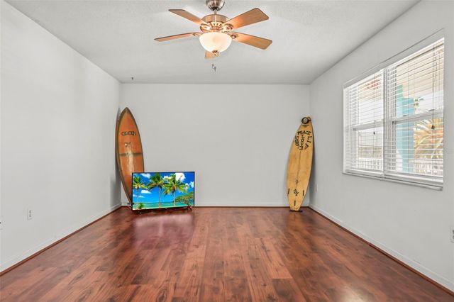 11655 3RD STREET E 19, Treasure Island, FL 33706