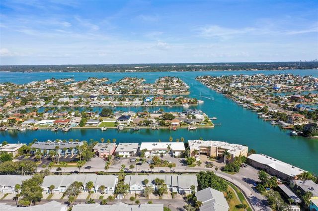 11655 3RD STREET E 19, Treasure Island, FL 33706