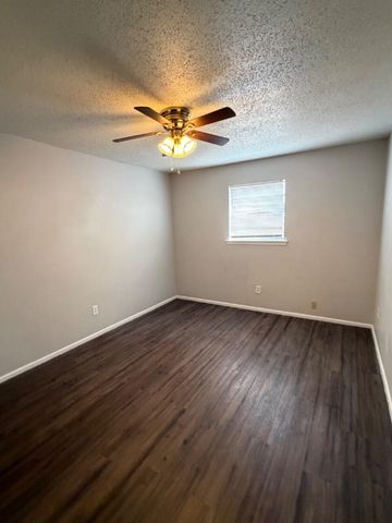 3211 35th Street, A, Lubbock, TX 79413