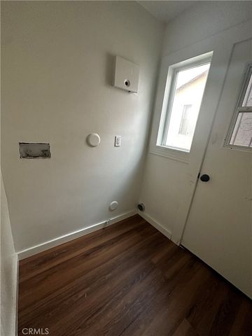 1223 W 64th, Los Angeles, CA 90044