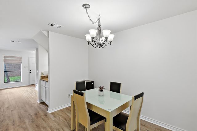 1904 Dartmouth Street Q4, College Station, TX 77840