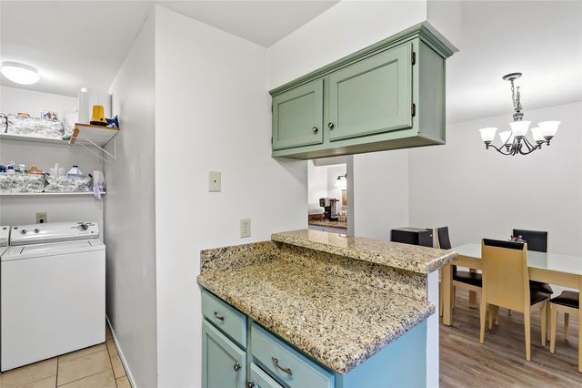 1904 Dartmouth Street Q4, College Station, TX 77840