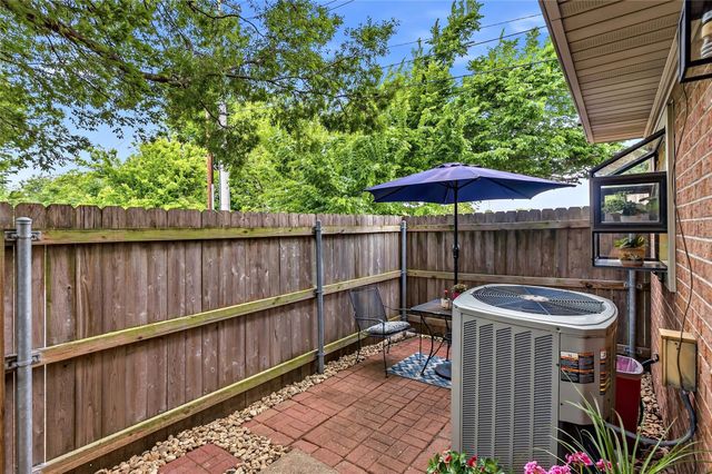 1904 Dartmouth Street Q4, College Station, TX 77840