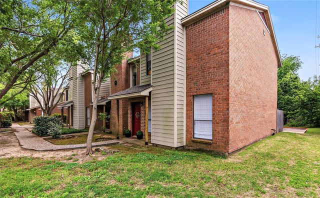 1904 Dartmouth Street Q4, College Station, TX 77840