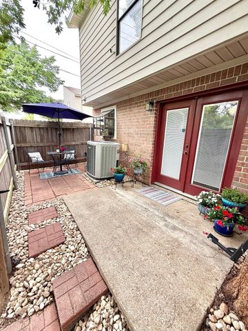 1904 Dartmouth Street Q4, College Station, TX 77840