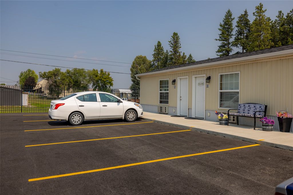 103 Spring Creek Drive, Kalispell, MT 59901