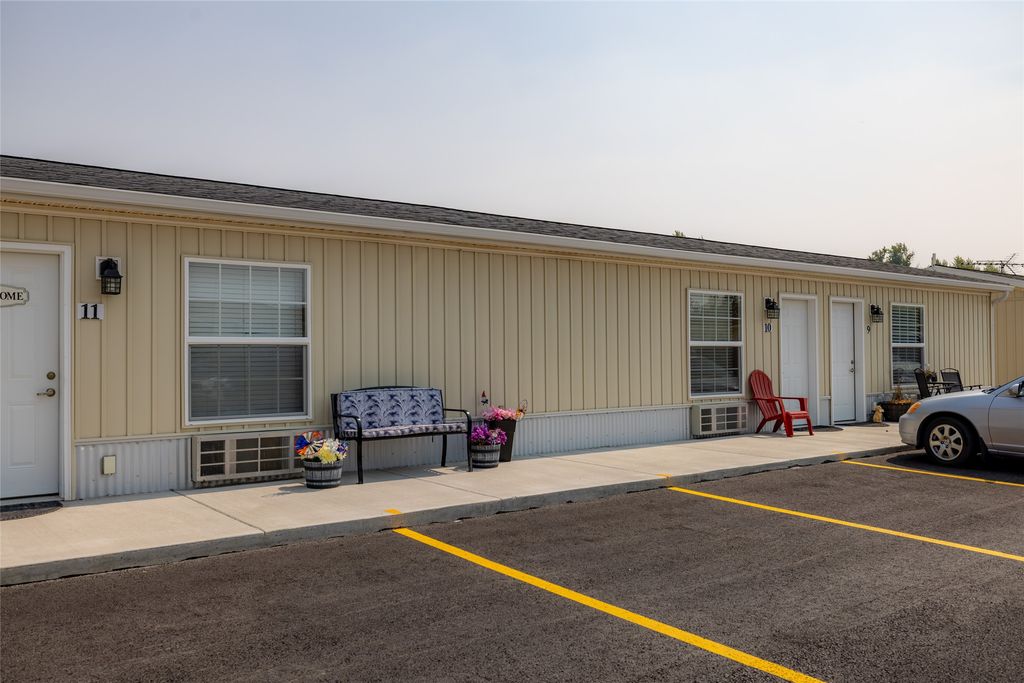 103 Spring Creek Drive, Kalispell, MT 59901 photo 3