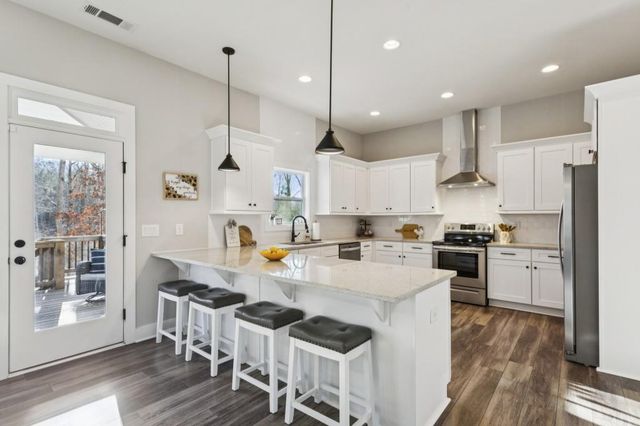 20 Bluestone NE Way, Cartersville, GA 30121