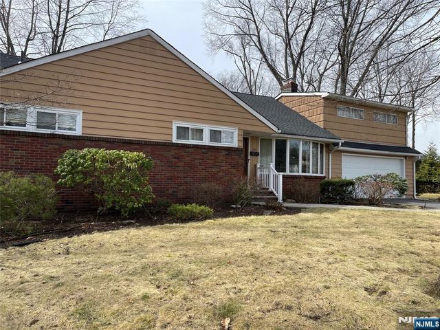 225 12th Street, Cresskill, NJ 07626