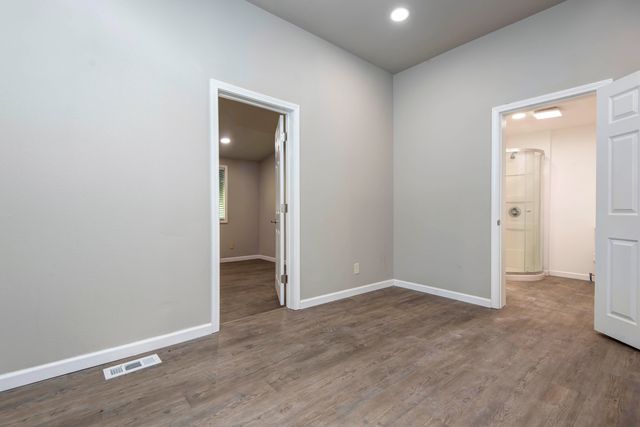 150 E Elm Street, Republic, MO 65738