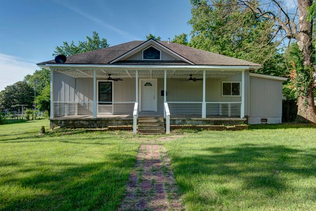 150 E Elm Street, Republic, MO 65738