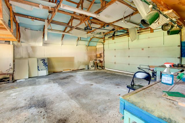 150 E Elm Street, Republic, MO 65738