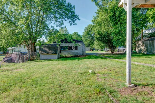 150 E Elm Street, Republic, MO 65738