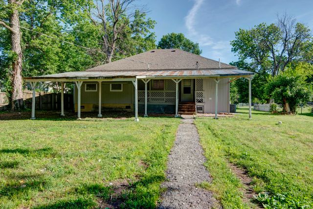 150 E Elm Street, Republic, MO 65738