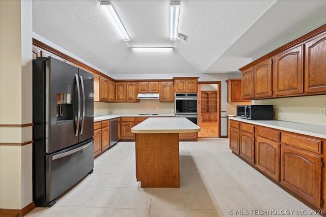 2625 W 68th Street, Tulsa, OK 74132