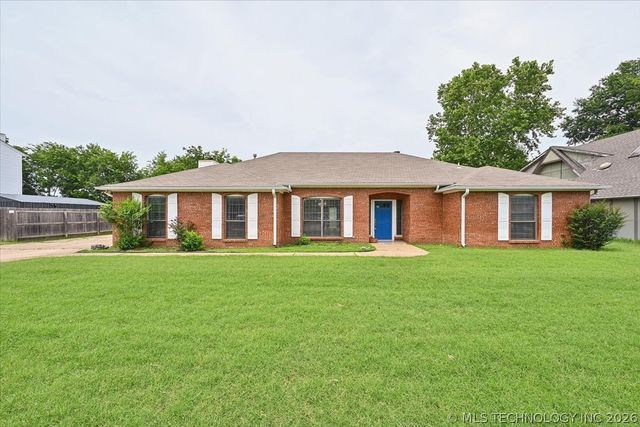 2625 W 68th Street, Tulsa, OK 74132
