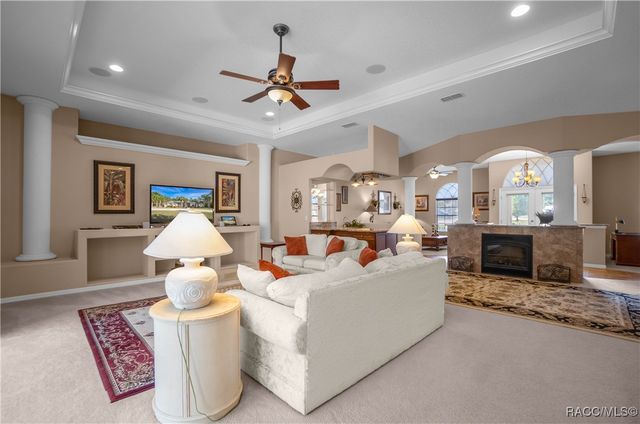 6378 W Pine Ridge Boulevard, Beverly Hills, FL 34465