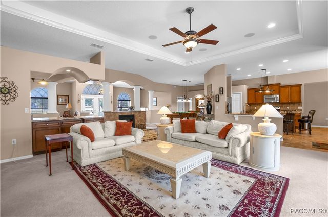 6378 W Pine Ridge Boulevard, Beverly Hills, FL 34465