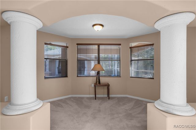 6378 W Pine Ridge Boulevard, Beverly Hills, FL 34465