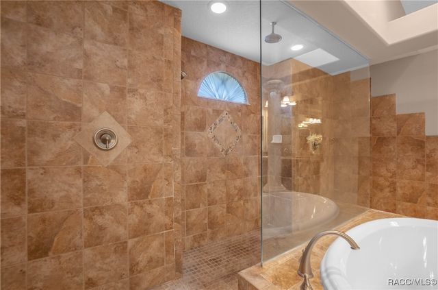 6378 W Pine Ridge Boulevard, Beverly Hills, FL 34465