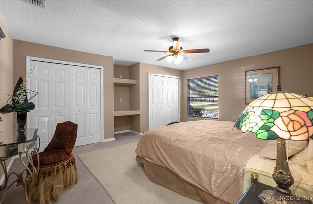 6378 W Pine Ridge Boulevard, Beverly Hills, FL 34465