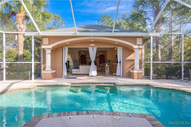 6378 W Pine Ridge Boulevard, Beverly Hills, FL 34465