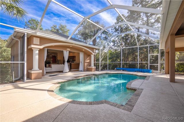 6378 W Pine Ridge Boulevard, Beverly Hills, FL 34465