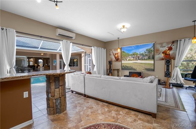 6378 W Pine Ridge Boulevard, Beverly Hills, FL 34465