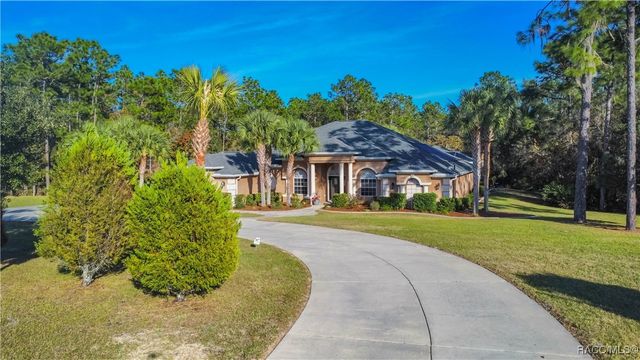 6378 W Pine Ridge Boulevard, Beverly Hills, FL 34465