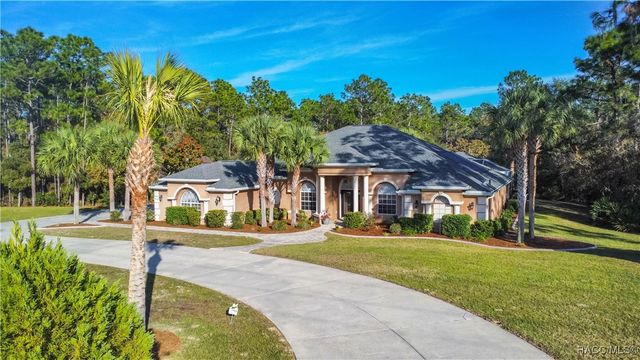 6378 W Pine Ridge Boulevard, Beverly Hills, FL 34465