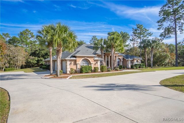 6378 W Pine Ridge Boulevard, Beverly Hills, FL 34465