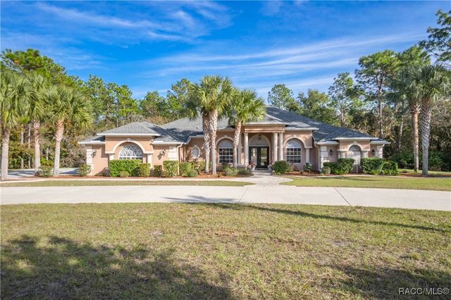 6378 W Pine Ridge Boulevard, Beverly Hills, FL 34465