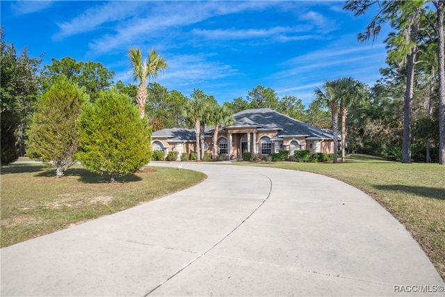 6378 W Pine Ridge Boulevard, Beverly Hills, FL 34465