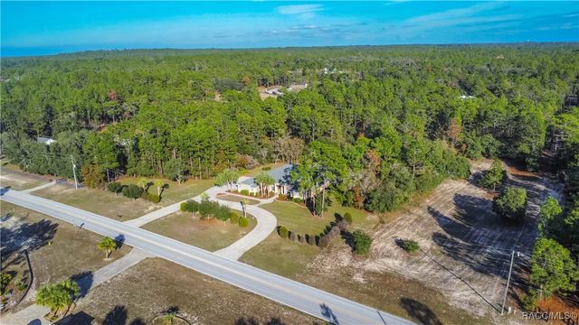 6378 W Pine Ridge Boulevard, Beverly Hills, FL 34465