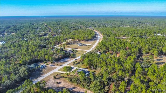 6378 W Pine Ridge Boulevard, Beverly Hills, FL 34465