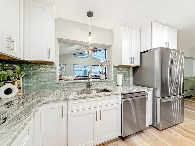 1851 NW 18TH STREET, Crystal River, FL 34428