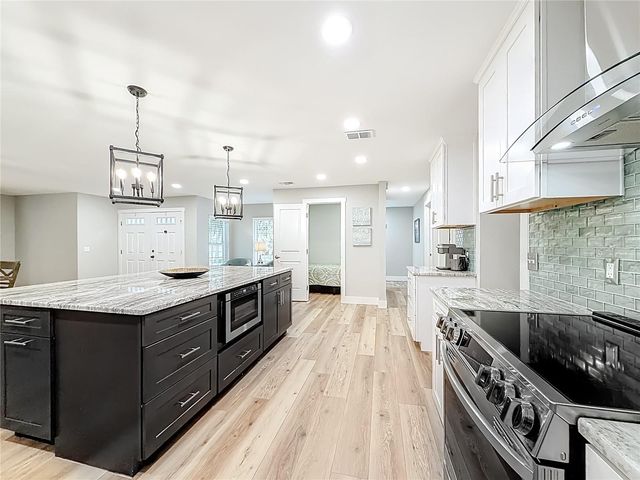 1851 NW 18TH STREET, Crystal River, FL 34428